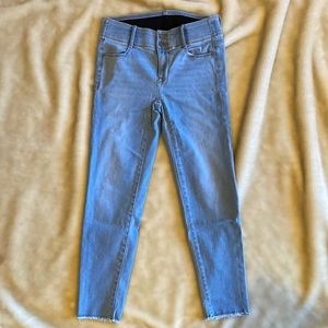 APT. 9 Skinny Jeans